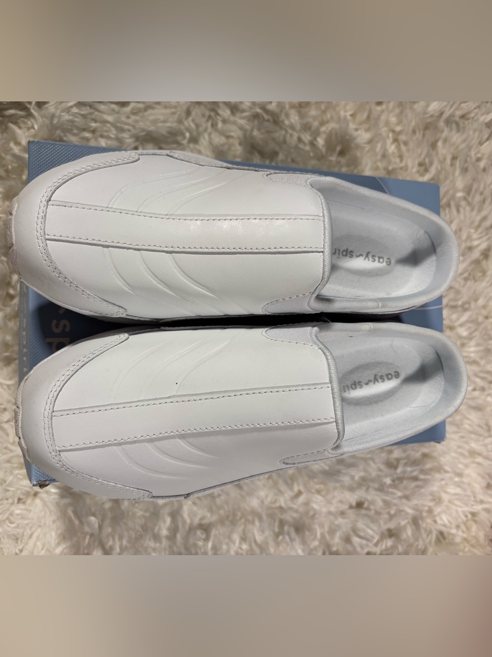 Easy Spirit Women's Tourguide White Slip-On Leather Loafers-6.5